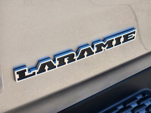 Used 2025 RAM 1500 Laramie w/ Laramie Southwest Edition AWD/4WD image 10