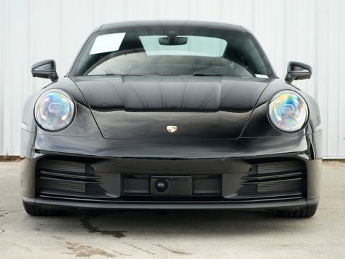 Used 2025 Porsche 911 Carrera image 7