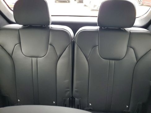 Used 2025 Kia Sorento S w/ Panoramic Sunroof Package FWD image 24