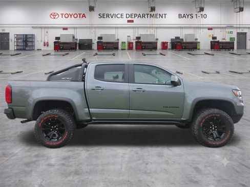Used 2022 Chevrolet Colorado ZR2 w/ ZR2 Dusk Special Edition AWD/4WD image 5