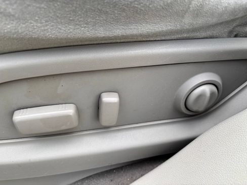 Used 2015 Buick Enclave Convenience FWD image 11