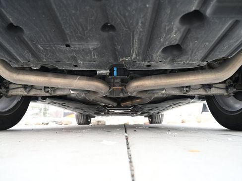 Used 2020 Maserati Levante image 14