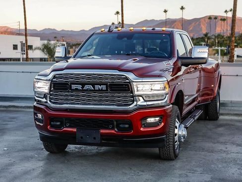 Certified 2024 RAM 3500 Limited image 4