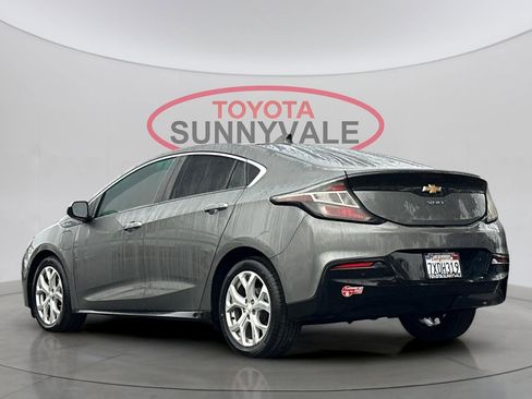 Used 2017 Chevrolet Volt Premier w/ Driver Confidence II Package image 7
