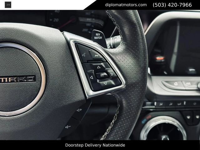 Used 2018 Chevrolet Camaro SS RWD image 28