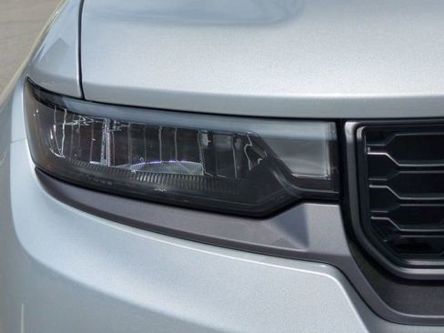 New 2026 Jeep Grand Cherokee Limited AWD/4WD image 10