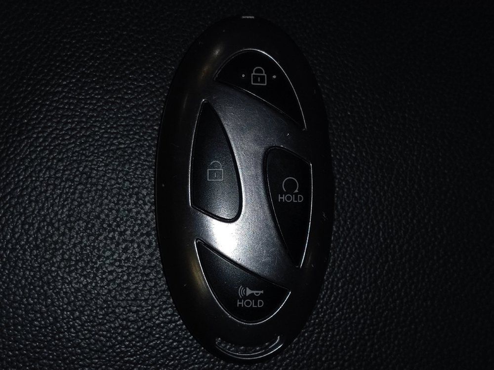 Used 2025 Hyundai Elantra SEL FWD image 32