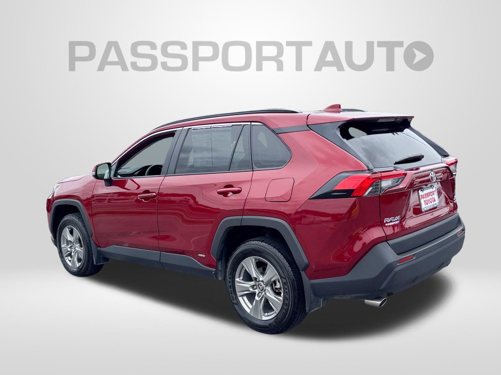 Certified 2025 Toyota RAV4 XLE AWD/4WD image 3