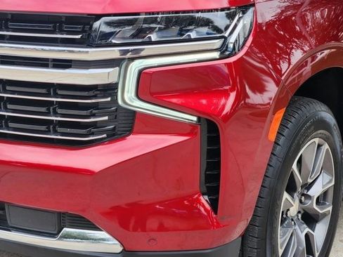 Used 2023 Chevrolet Tahoe LT w/ Luxury Package image 17