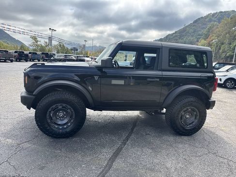 New 2025 Ford Bronco 2-Door w/ Sasquatch Package AWD/4WD image 8