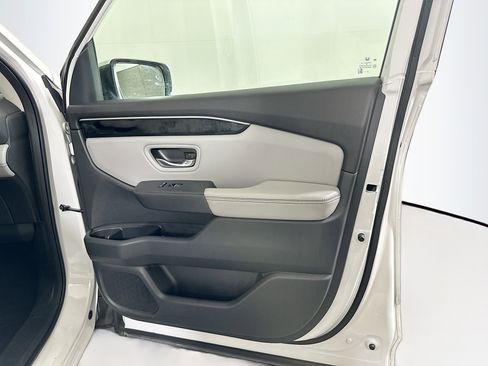 Used 2023 Honda Pilot EX-L image 33
