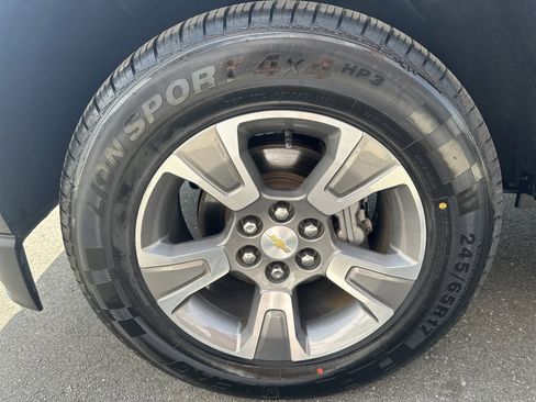 Used 2018 Chevrolet Colorado Z71 image 40