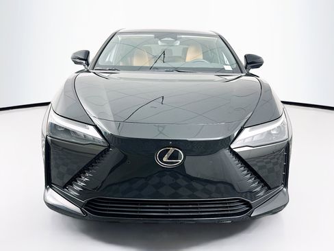 Used 2023 Lexus RZ 450e Premium w/ Accessory Package (2T) image 2