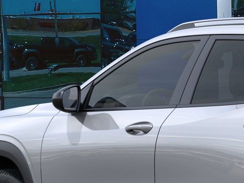 New 2026 Chevrolet Trax ACTIV FWD image 36