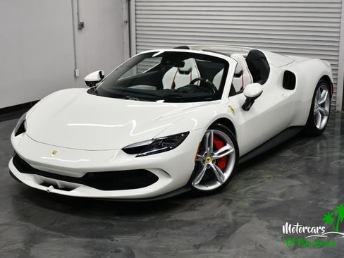 Used 2026 Ferrari 296 GTS RWD image 2