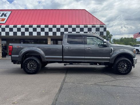 Used 2019 Ford F350 Lariat w/ Lariat Ultimate Package AWD/4WD image 8