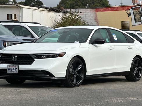 Used 2024 Honda Accord Sport image 7