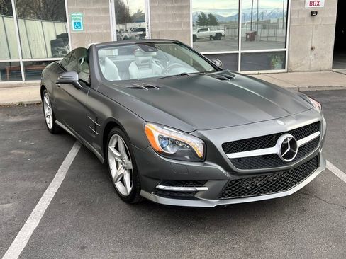 Used 2013 Mercedes-Benz SL 550 w/ Premium Pkg image 43