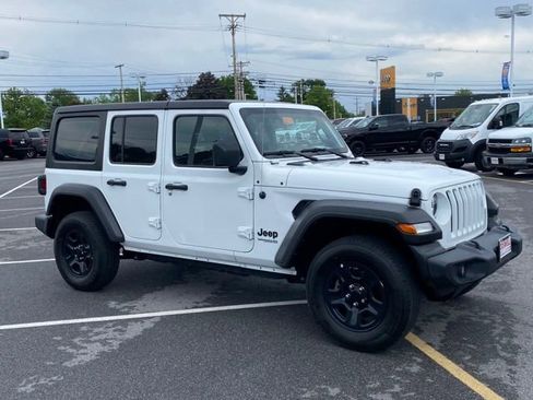 Used 2022 Jeep Wrangler Unlimited Sport AWD/4WD image 7