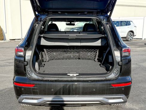 New 2026 Mitsubishi Outlander SE AWD/4WD image 13