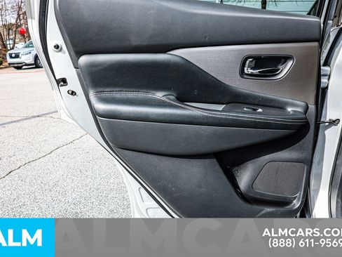 Used 2021 Nissan Murano SV image 42