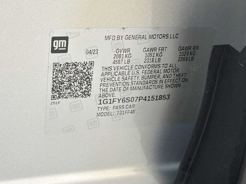 Used 2023 Chevrolet Bolt EUV LT w/ Driver Confidence Package FWD image 11