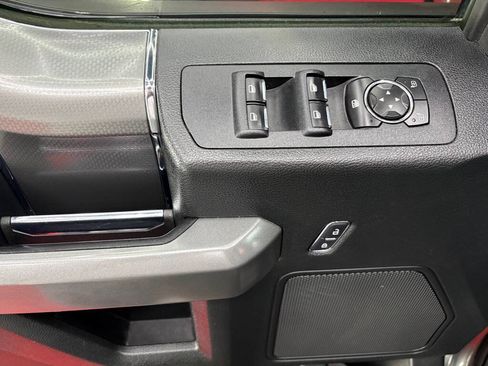 Used 2016 Ford F150 XLT w/ Equipment Group 302A Luxury AWD/4WD image 8
