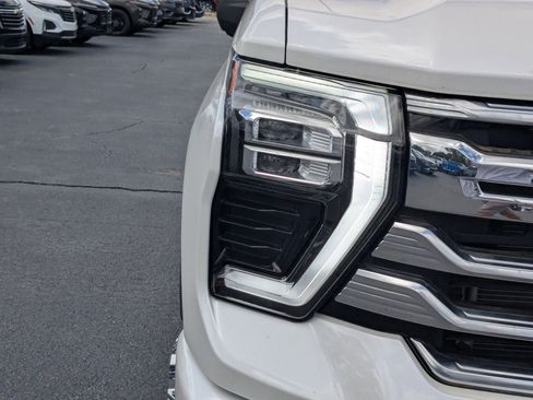 New 2024 Chevrolet Silverado 3500 High Country w/ High Country Premium Package image 23