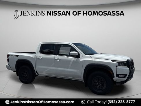 New 2026 Nissan Frontier PRO-4X w/ Pro-4x Convenience Package AWD/4WD image 2