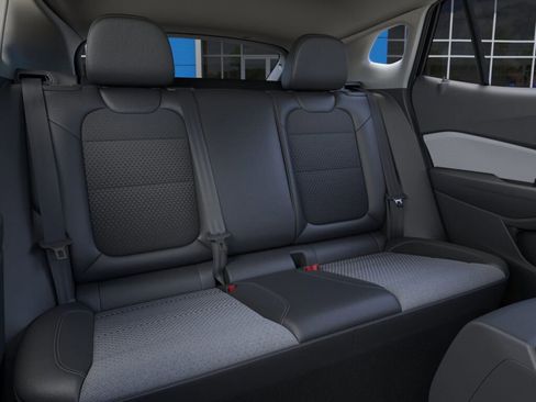 New 2026 Chevrolet Trax LT w/ Midnight Edition image 18