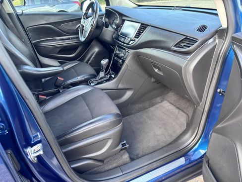 Used 2019 Buick Encore Sport Touring w/ Safety Package AWD/4WD image 21