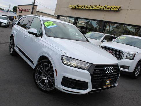 Used 2019 Audi Q7 3.0T Prestige w/ Prestige Package AWD/4WD image 43