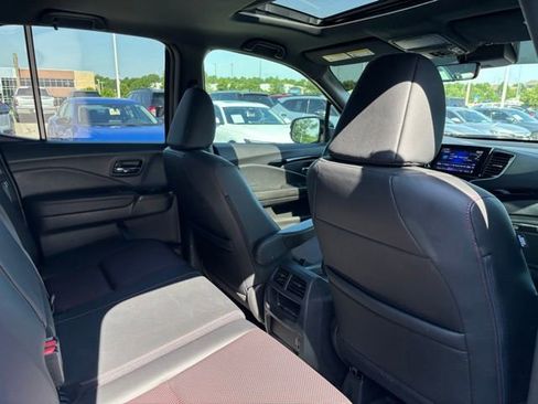 Used 2023 Honda Ridgeline Black Edition image 26