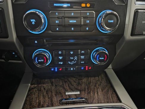 Used 2017 Ford F250 Lariat w/ Lariat Ultimate Package image 56