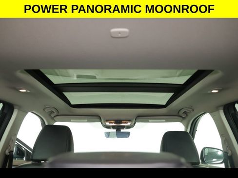 Used 2023 Nissan Rogue Platinum w/ Platinum Premium Package AWD/4WD image 3