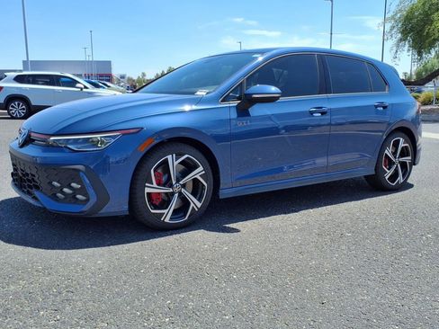 New 2025 Volkswagen GTI SE image 3