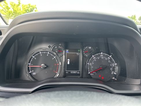 Used 2023 Toyota 4Runner SR5 RWD image 17