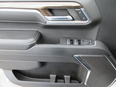 Certified 2023 Chevrolet Silverado 1500 LT AWD/4WD image 23