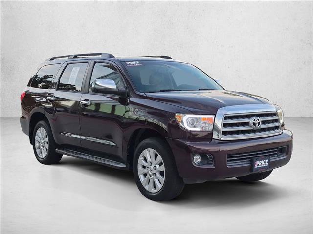 Used 2013 Toyota Sequoia Platinum RWD image 3