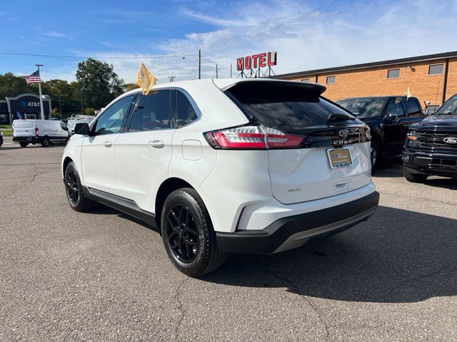 Certified 2024 Ford Edge SEL w/ Convenience Package AWD/4WD image 6