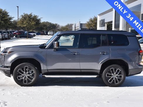 Used 2026 Lexus GX 550 image 12