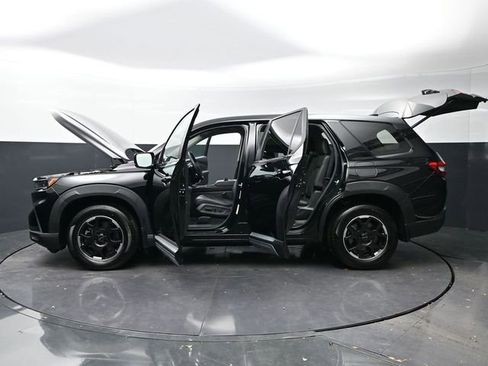 Certified 2025 Honda Pilot EX-L image 43