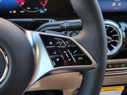 New 2026 Mercedes-Benz GLA 250 4MATIC image 28