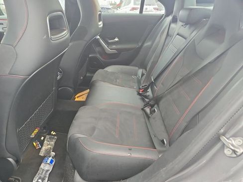 Used 2021 Mercedes-Benz CLA 250 4MATIC image 11