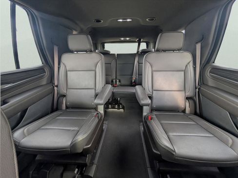 Used 2022 GMC Yukon Denali AWD/4WD image 19