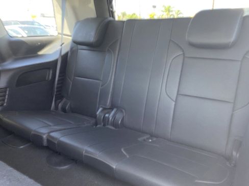 Used 2019 GMC Yukon SLT image 18