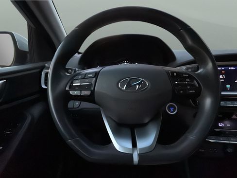 Used 2019 Hyundai Ioniq Hatchback 4D image 15