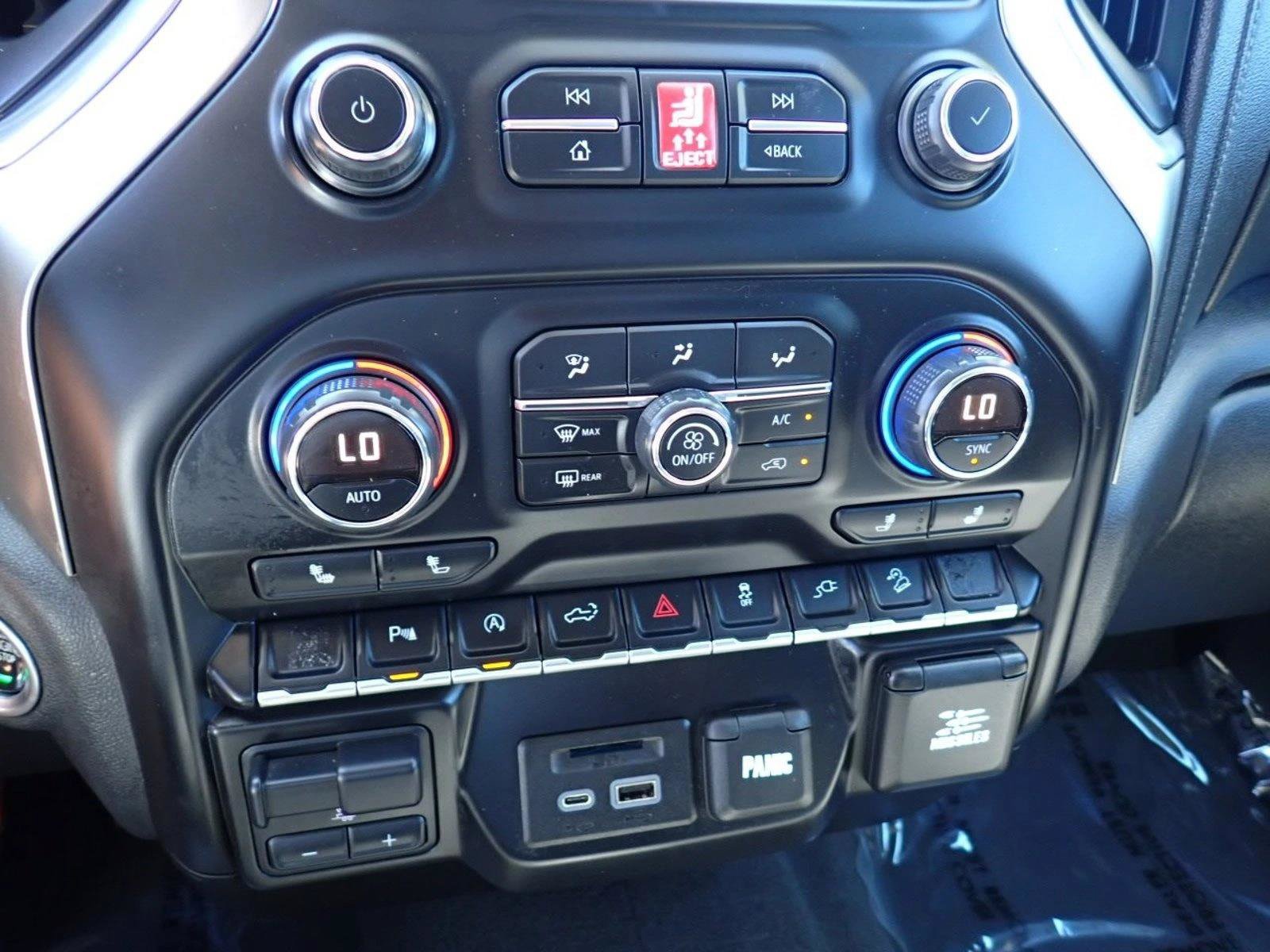 Used 2019 Chevrolet Silverado 1500 LT w/ Texas Edition AWD/4WD image 19