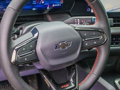 New 2026 Chevrolet Equinox RS w/ Convenience Package III FWD image 33