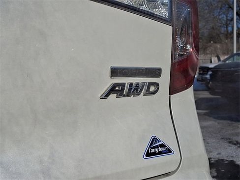 Certified 2019 Honda Pilot Touring image 32